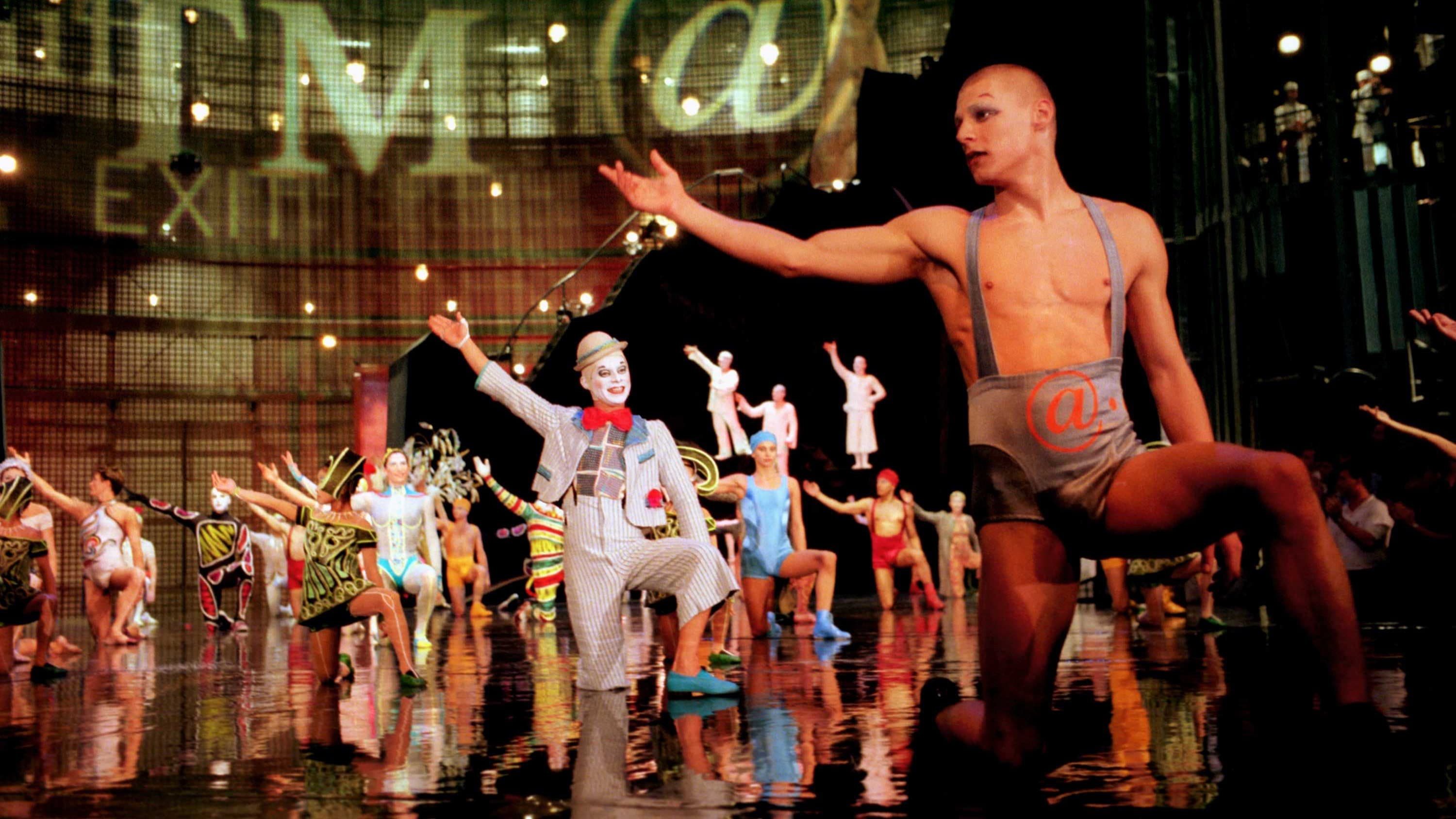 Cirque Du Soleil: Inside La Nouba backdrop